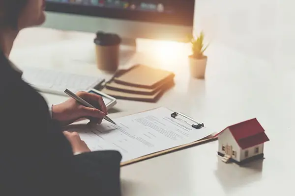 土地侵占都有什么法律